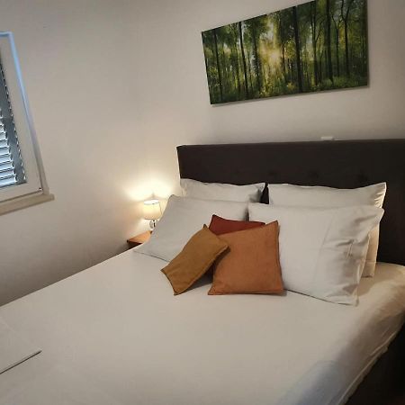 Apartments Villa Melita Dubrovnik Mlini Eksteriør bilde